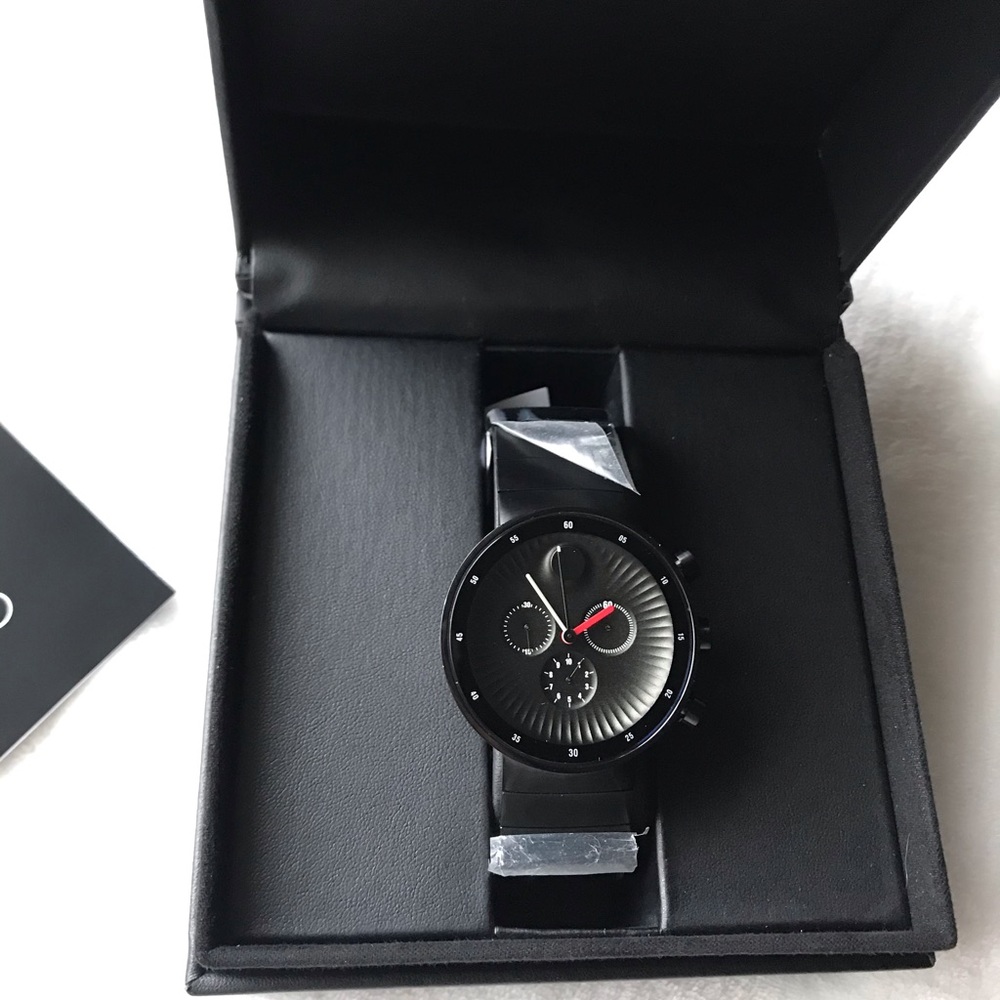 SOLD!AUTHENTIC Movado Edge Chronograph Men’s Watch - Picture 3 of 8